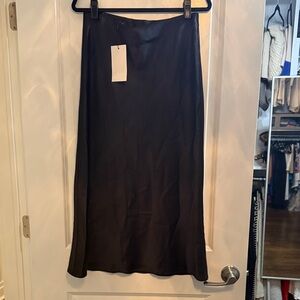 Zara Black Women's Satin Skirt